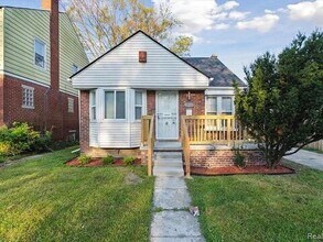 Building Photo - 15749 Ardmore St