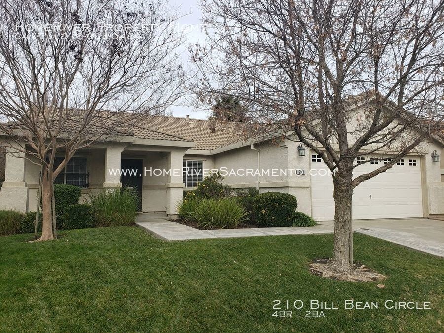 Foto principal - 210 Bill Bean Cir