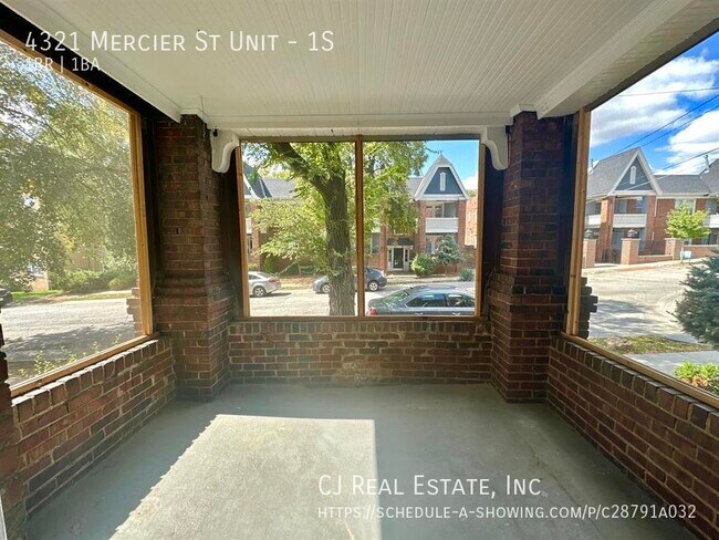 Foto del edificio - 4321 Mercier St