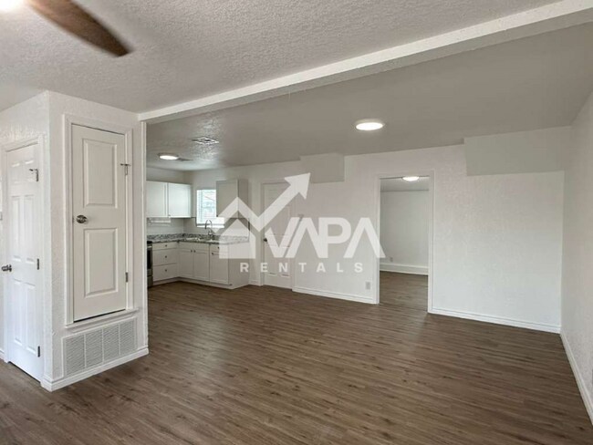 Foto del edificio - 2902 Woodcliffe St