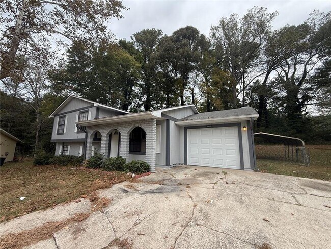 Building Photo - 8856 Gateridge Ct