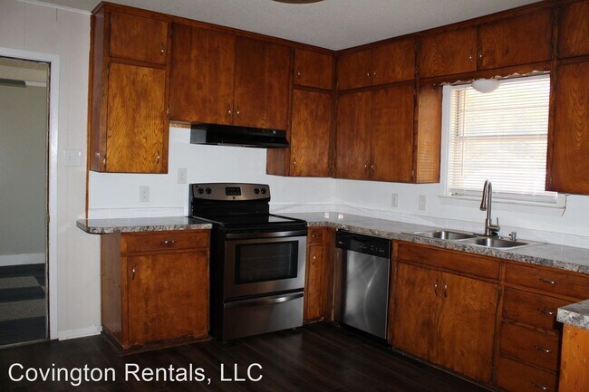 Building Photo - 2 br, 1 bath House - 311 Montrose