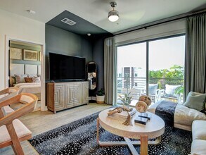 Building Photo - 6400 Washington Ave