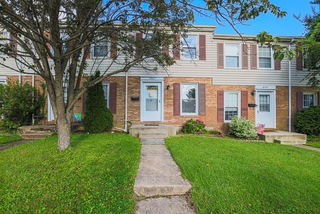 Building Photo - 8507 Gradien Dr