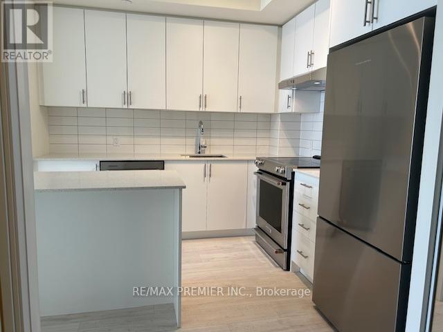 Building Photo - 9000 Jane St