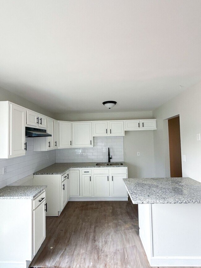 Foto del edificio - Move-In Ready Columbus Home Featuring Mode...
