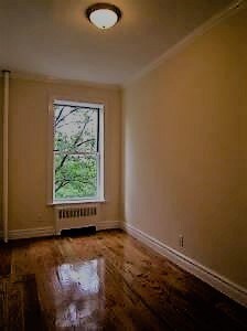 Primary Photo - 208 1st Avenue