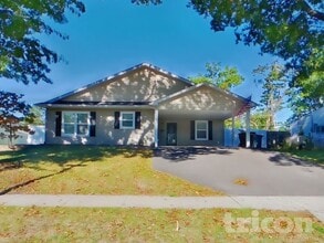 Building Photo - 39 Timber Ln