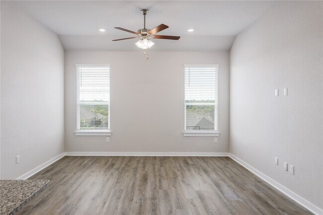 Building Photo - 1212 Bear Track Loop