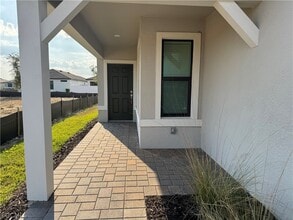 Building Photo - 1024 Caloosa Breeze Dr