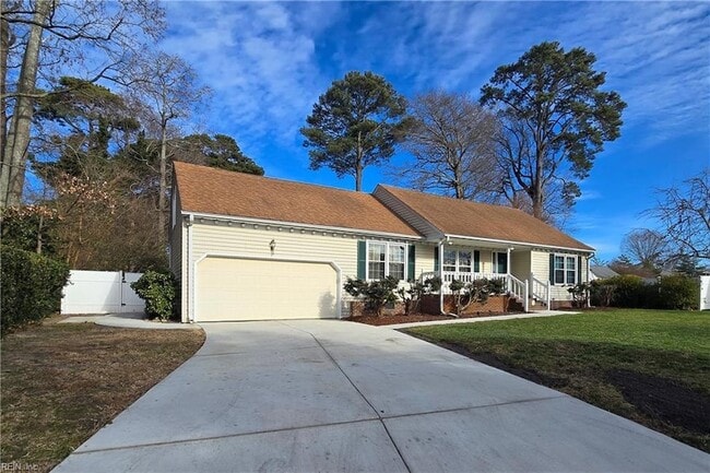 Building Photo - 1008 Hollins College Ct