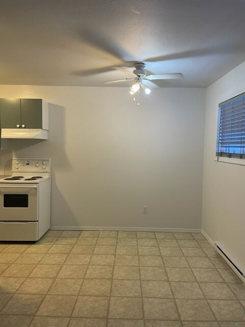 Photo du bâtiment - 8920-8986 Street - 104 St