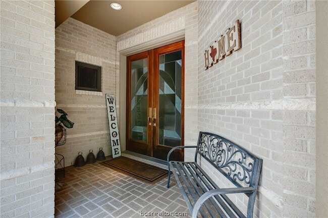 Building Photo - 4776 Stonebriar Cir