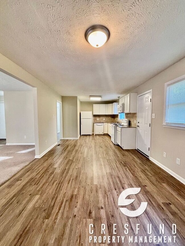 Building Photo - Commuter’s Dream! Gorgeous 3BR/2BA Home by...