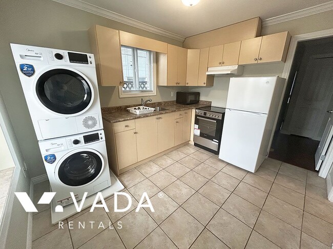 Building Photo - Knight 1 Bedroom Basement Suite For Rent 2...