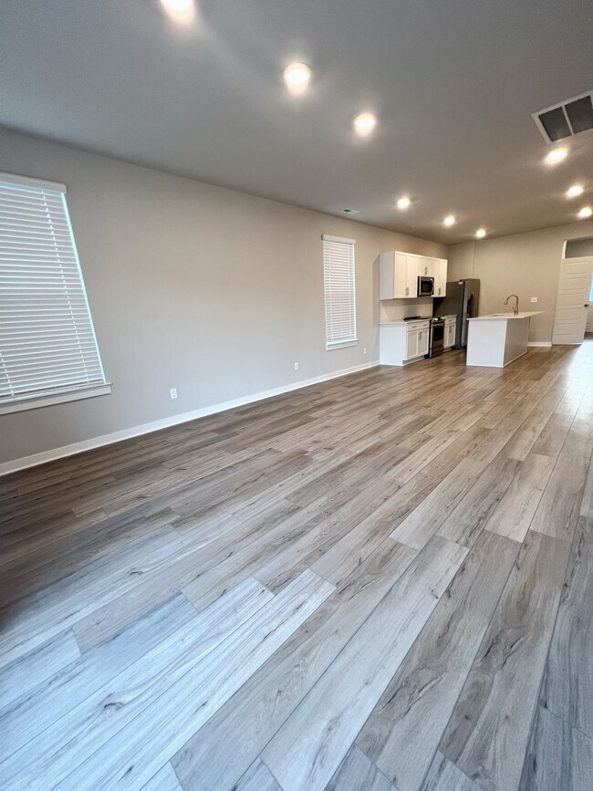 Building Photo - 737 Mickelson Wy