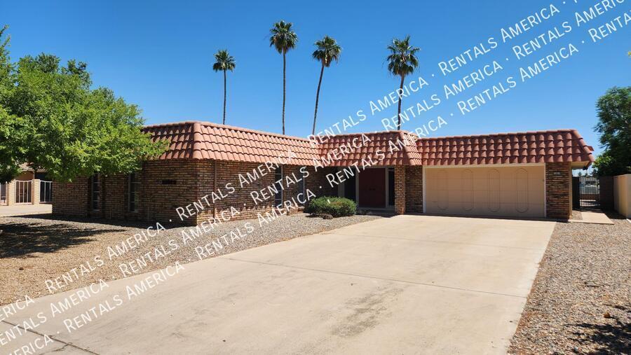 Foto principal - 13819 N Crown Point