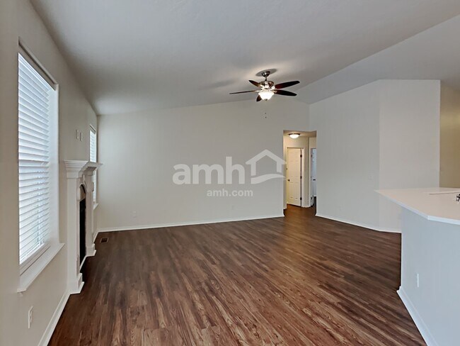 Foto del edificio - 11815 Wilmington Street