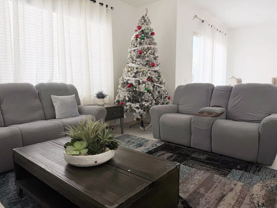 Foto del edificio - 134 Episode