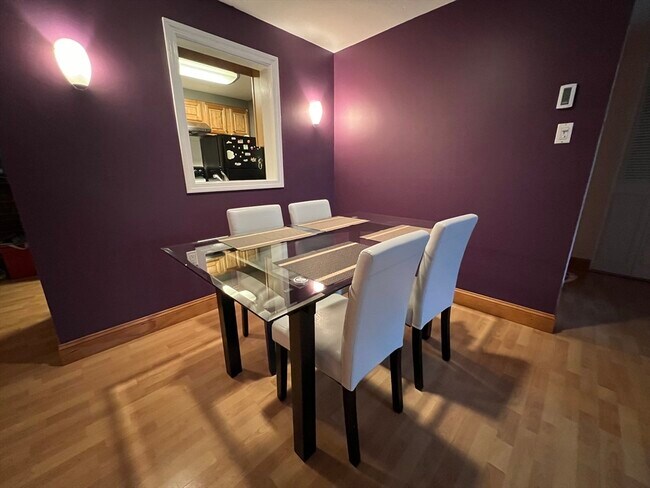 Foto del edificio - 25 Greentree Ln