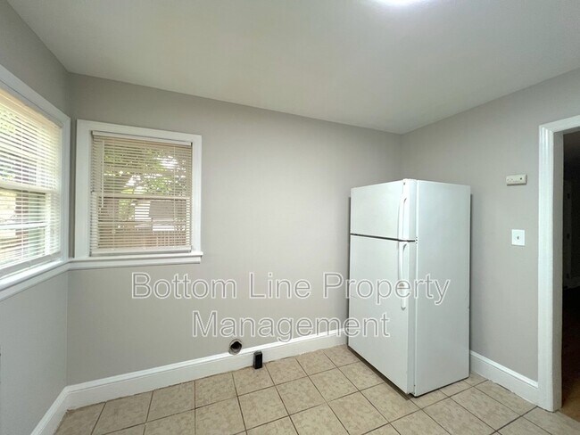 Foto del edificio - 2831 Parkway Ave