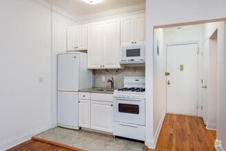 Building Photo - 43-42 45th St