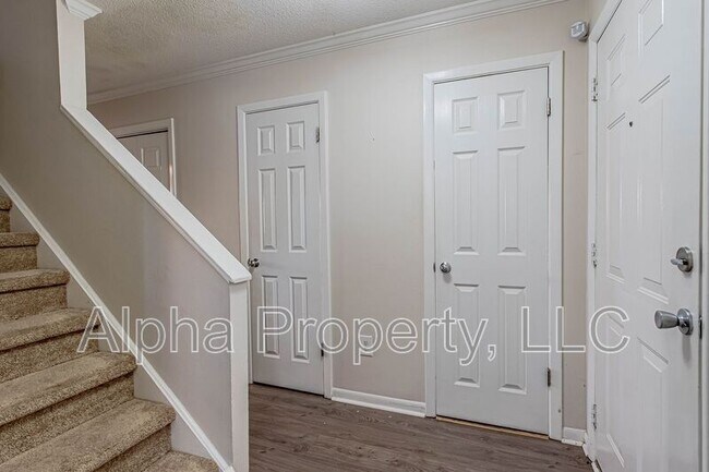 Photo - 812 Reid School Rd Townhome