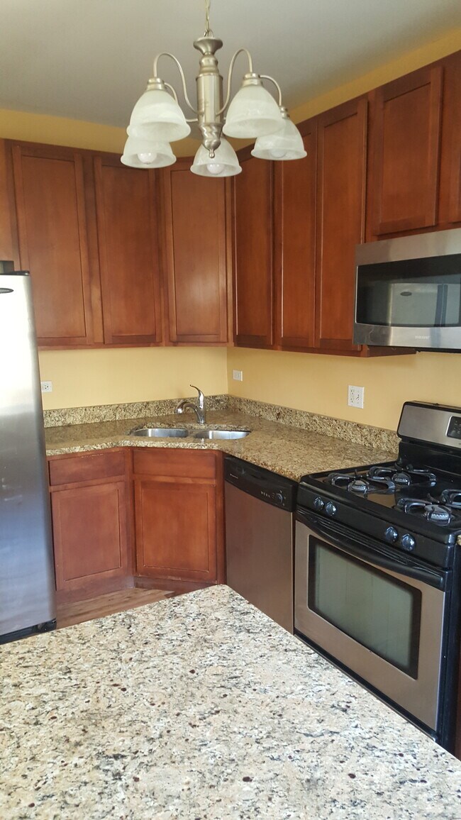Foto del edificio - 2243 W Rosemont Ave