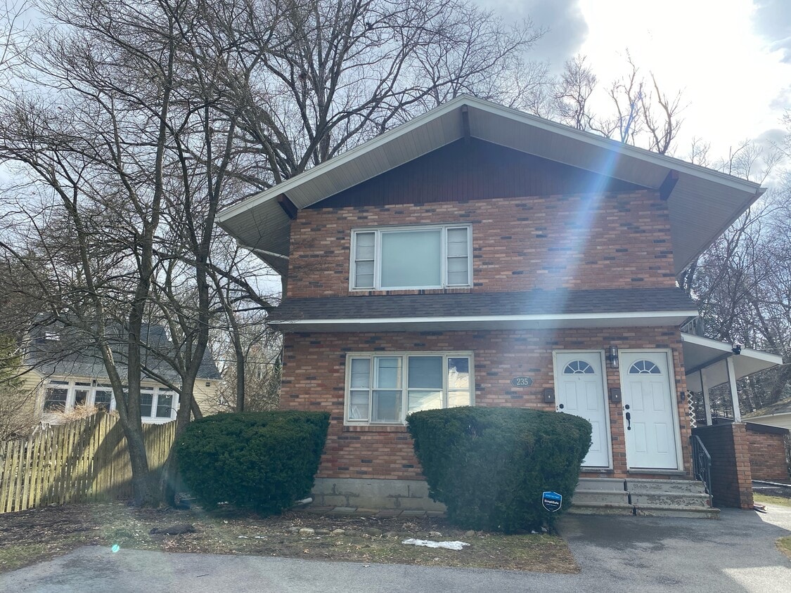 Exterior - 235 Washington Ave