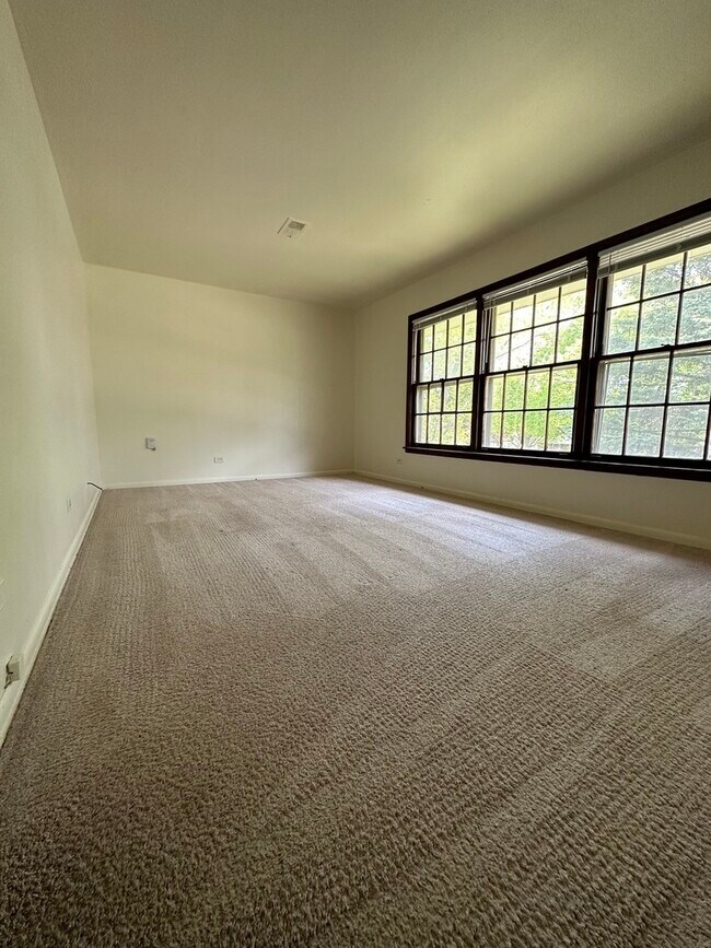 Foto del edificio - 518 Anderson Blvd