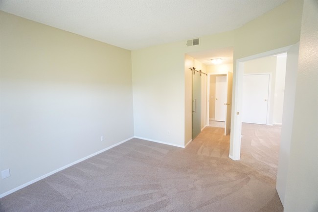 Building Photo - 4760 S Wadsworth Blvd