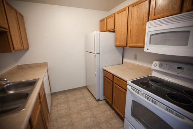 Foto del edificio - 2 bedroom in Iowa City IA 52240