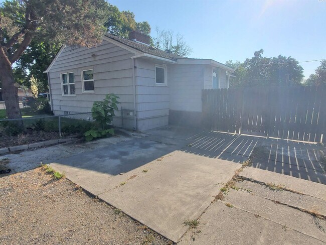 Foto del edificio - Central kennewick rental