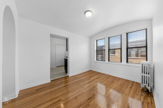 Foto del edificio - 7657 S East End Ave