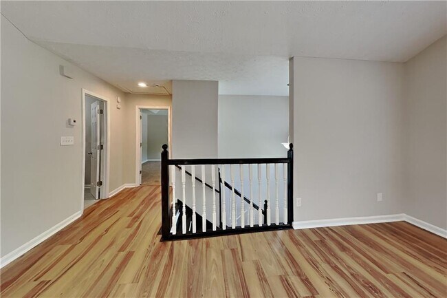 Foto del edificio - 460 Highlander Way