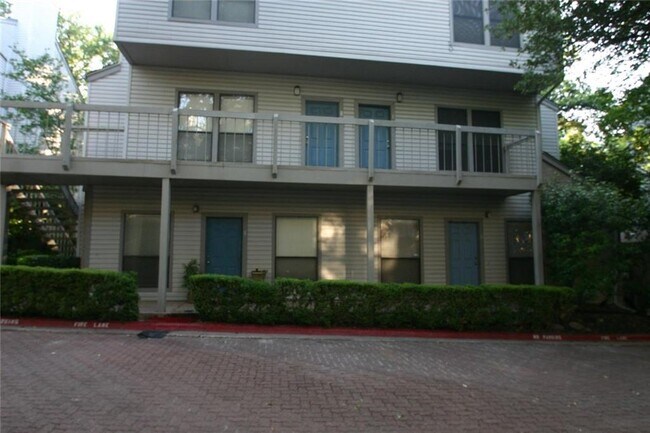 Foto del edificio - 802 S 1st St
