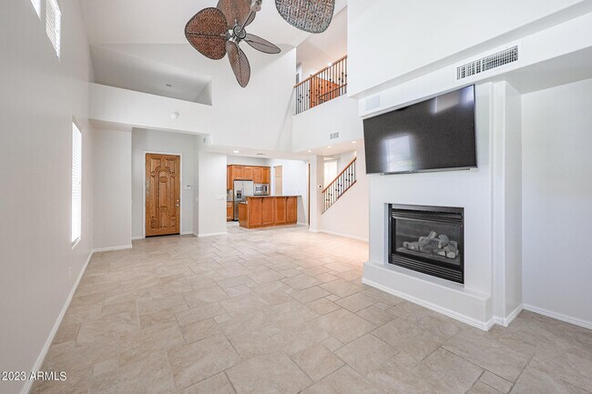 Building Photo - 5105 N 34th Pl