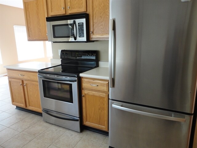 Foto del edificio - 9815 Olde Park Drive