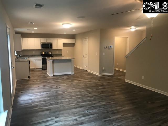 Building Photo - 1077 Acacia Ln