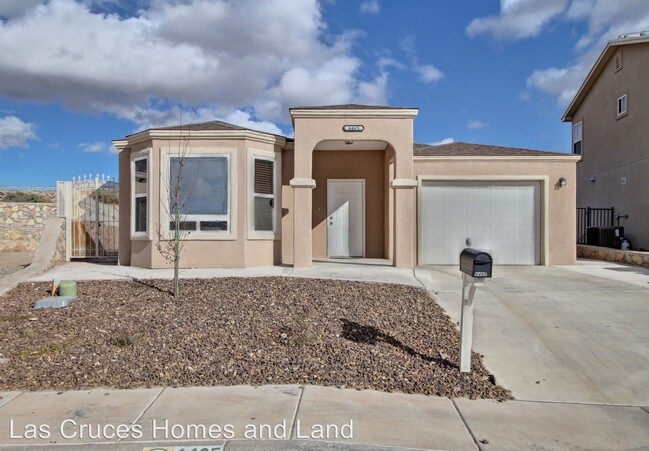 Building Photo - 3 br, 2 bath House - 4465 Valle Del Luz