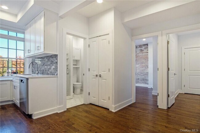 Foto del edificio - 266 Mamaroneck Ave