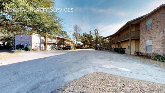 Foto del edificio - 895 Silverwood