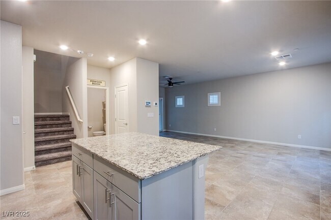 Foto del edificio - 12803 Cambria Dunes Ct