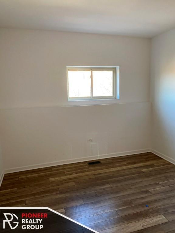 Building Photo - 2 bedroom in CHICAGO IL 60647