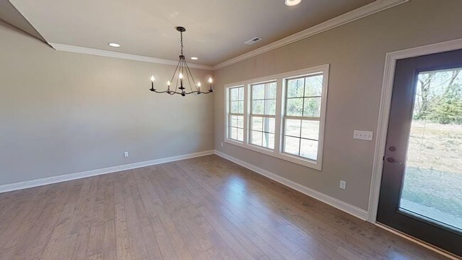 Building Photo - 2688 Royal Ct