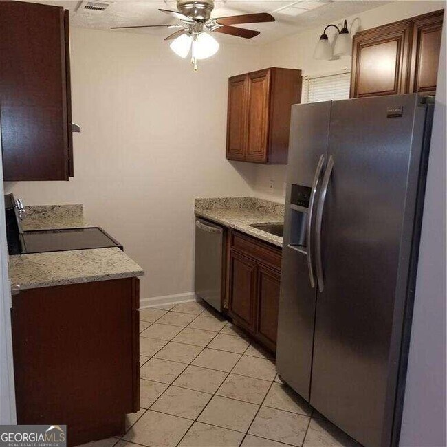 Building Photo - 206 Mill Creek Pl