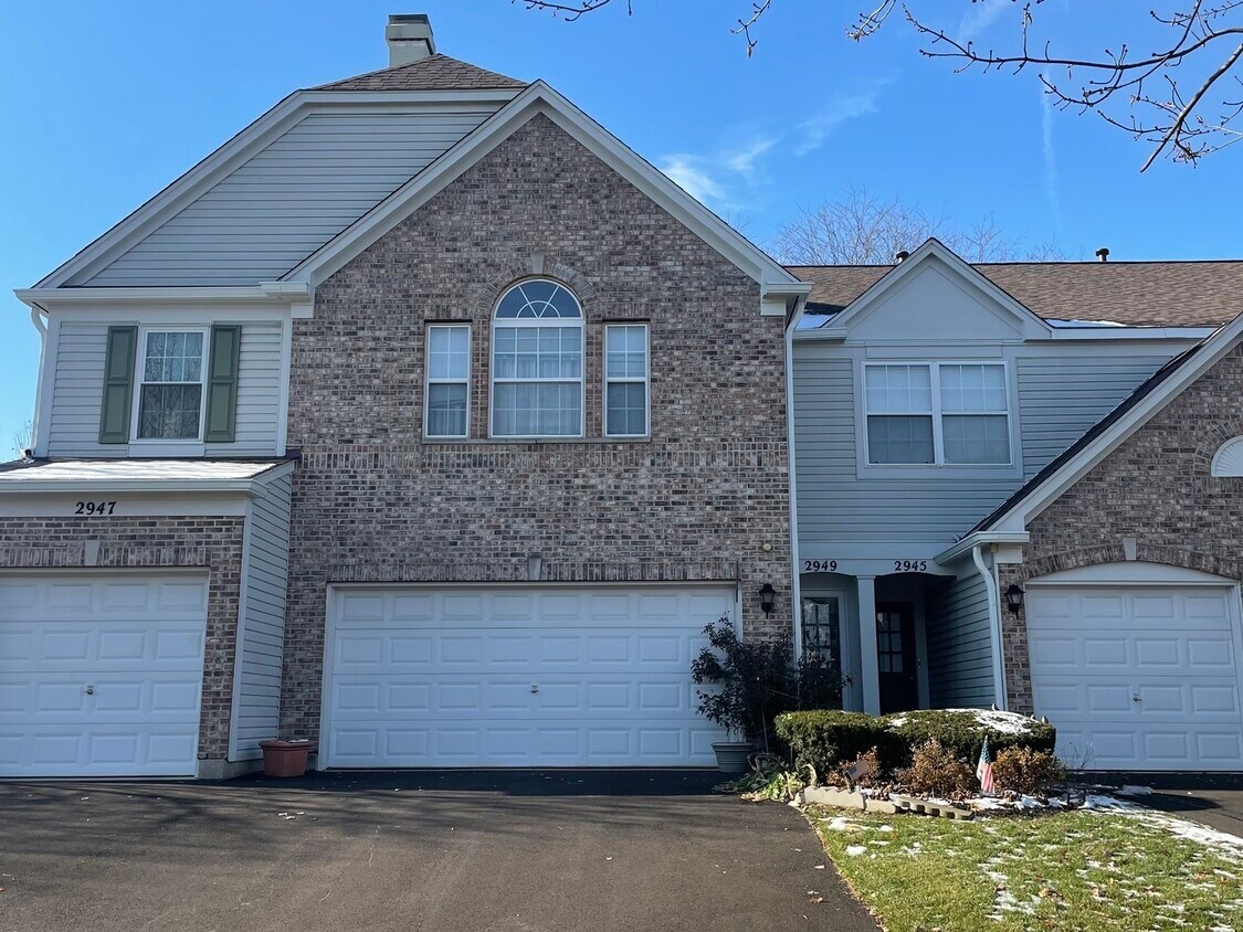 Primary Photo - 2949 Stonewater Dr