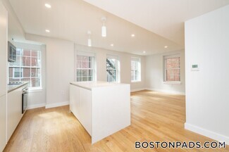 Building Photo - 22 Fleet St