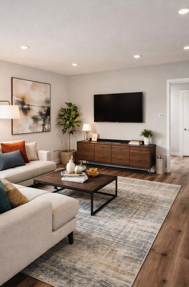 Building Photo - 2735 Harbor Blvd