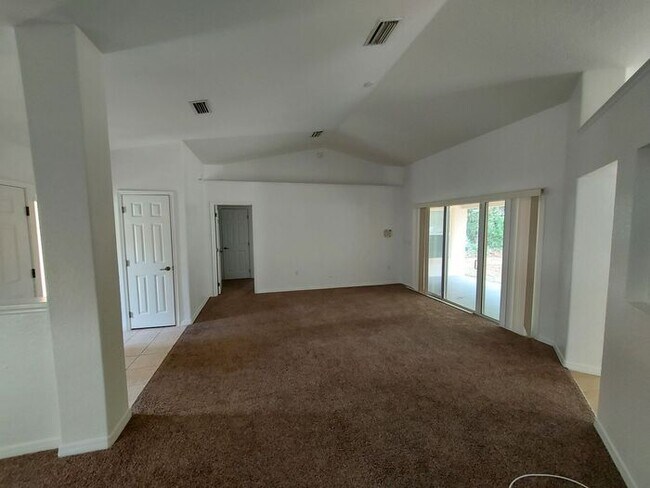 Foto del edificio - 8206 SW 135 ST RD